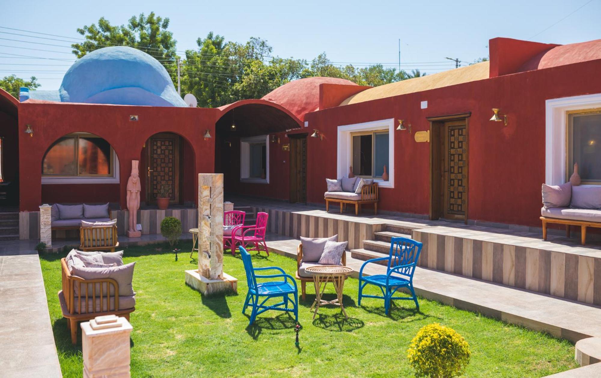 Tuya Hotel Abu Simbel Exteriör bild